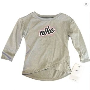 Girls, Nike top, gray size 24 months NWT